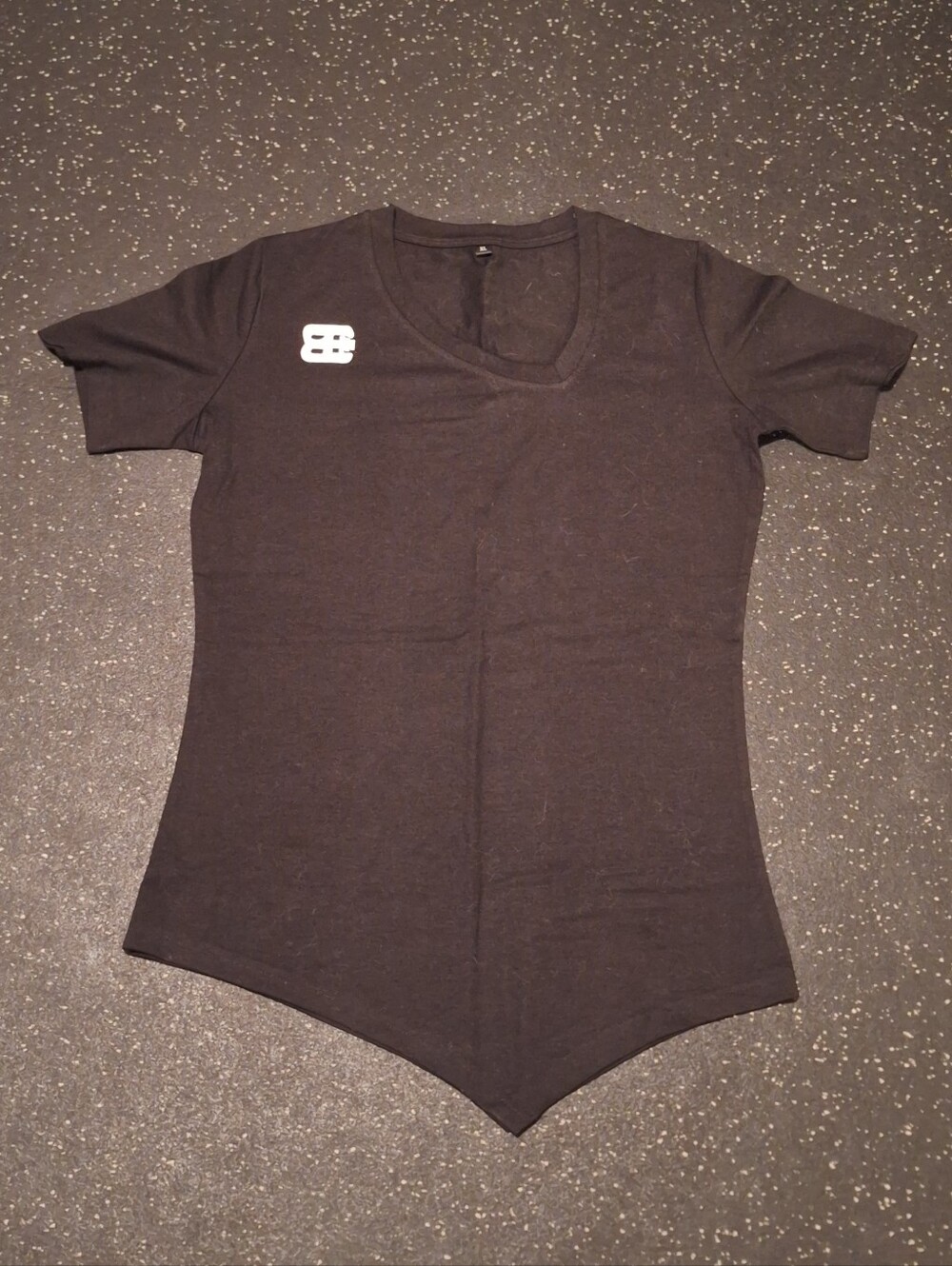 Black Gym Scoop Shirt
